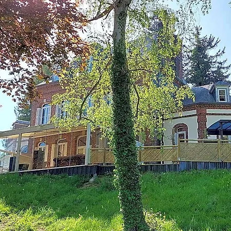 Le Clos Des