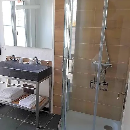 Le Clos Des Дом отдыха