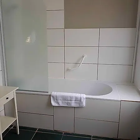Le Clos Des * Берне
